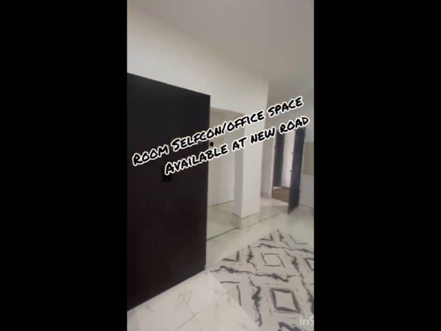 Luxurious Spacious massive room self contained apartment — photograph 4
