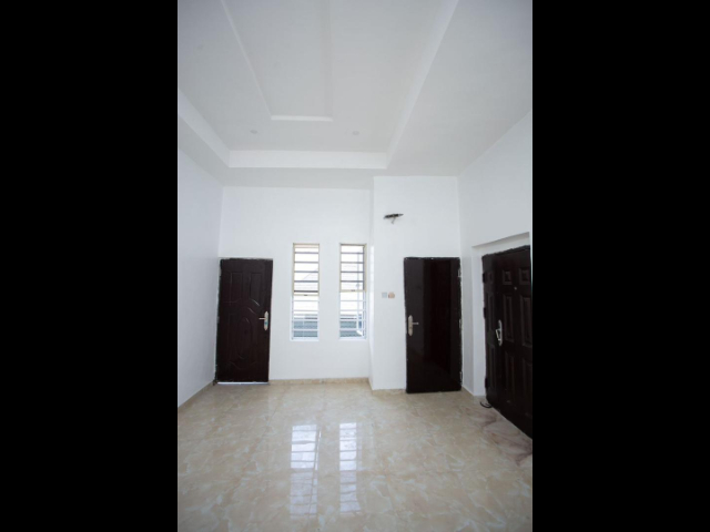 2-bedroom flat in a gated estate@ Agungi — photograph 7